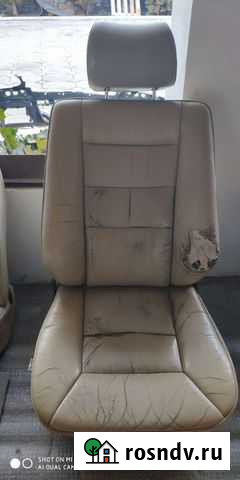 Бежевый салон на w124 Хасанья - изображение 1