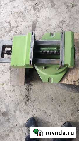 Тиски слесарные СССР Сальск - изображение 1
