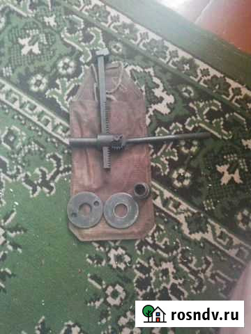 Приспособление для монтажа автомобильных шин.СССР Апатиты - изображение 1