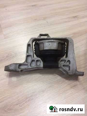 Опора (подушка ) двигателя ford focus 2 Красненькая - изображение 1