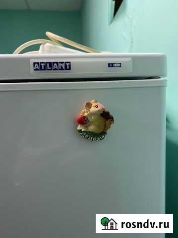 Холодильник атлант бу Великие Луки - изображение 1