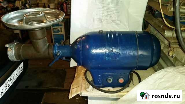 Мясорубка электрическая Урюпинск - изображение 1