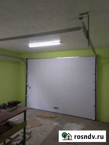 Гаражные ворота из сэндвич панелей RSD01 Элиста - изображение 1