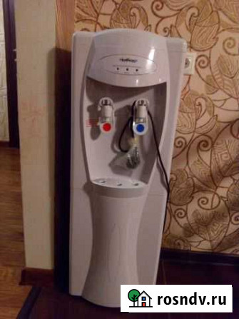 Кулер для воды HotFros V208, б/у Одинцово - изображение 1