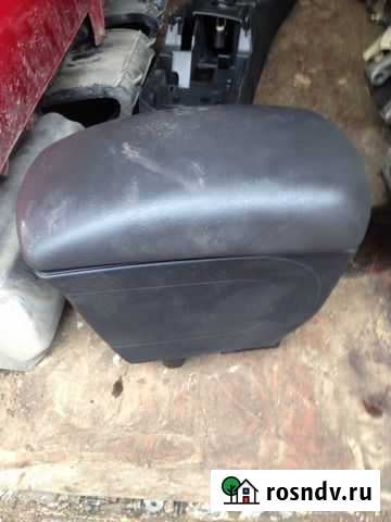 Подлокотник Ситроен с4 Бронницы - изображение 1