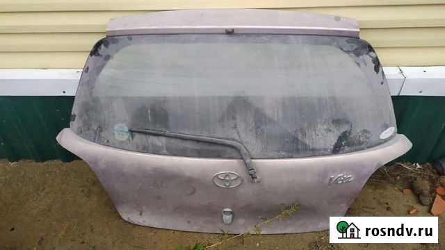 Крышка багажника тойота vitz 2000 Кулунда - изображение 1