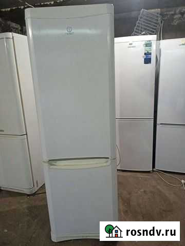 Холодильник indesit Ачинск - изображение 1