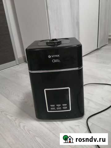 Увлажнитель воздуха Vitek airo2 (не работает) Ижевск - изображение 1