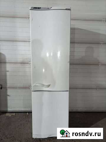Холодильник двухкамерный 2-ух метровый Бийск - изображение 1