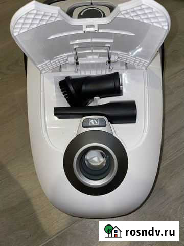 Пылесос VC2 premium Курск - изображение 1