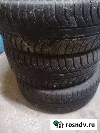 Bridgestone 215/65 R16 3шт Волжский - изображение 1