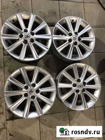 5/114.3 R17. Toyota Нижневартовск - изображение 1