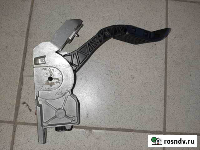 Педаль газа электронная DAF XF Гороховец - изображение 1