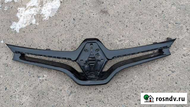 Решетка бампера Renault Fluence Ирбит - изображение 1