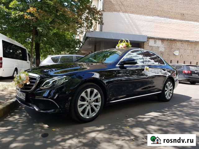 Автомобиль мерседес w213 в аренду с водителем Москва - изображение 1