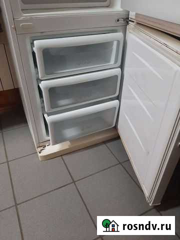 Холодильник бу-LG Усть-Кинельский - изображение 1