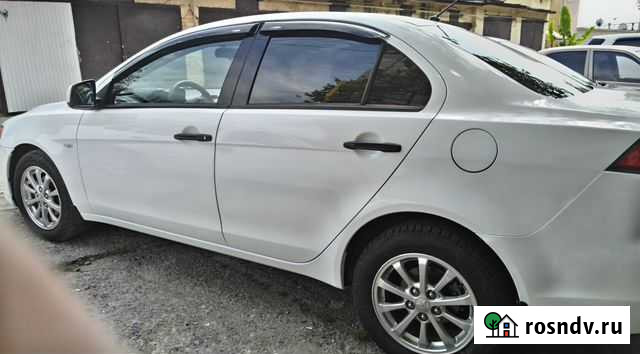 Оклейка авто виниловой под такси Сочи - изображение 1