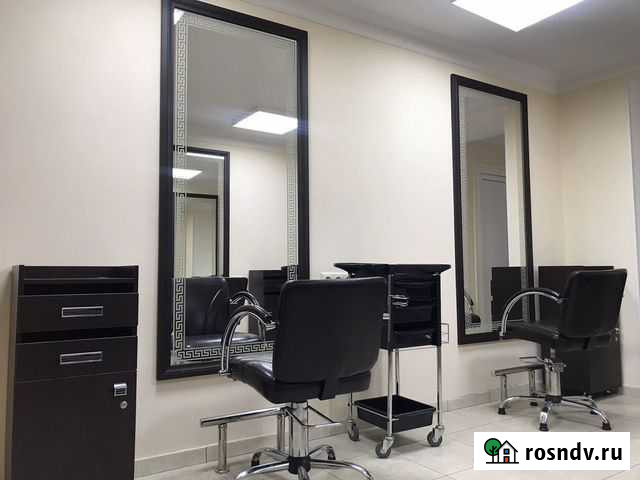 Сдаю кресло стилисту по прическам Махачкала - изображение 1