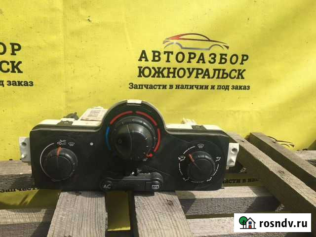 Блок управления печкой Renault Megane II 2006 Южноуральск - изображение 1