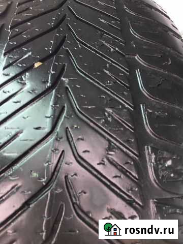 Зимние шины 215/60/16 состояние «удовлетворительно Алушта - изображение 1
