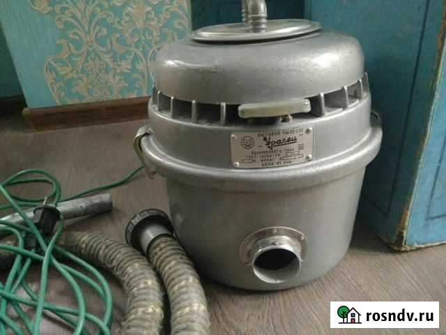 Пылесос Уралец 1978г Медногорск Нижний Тагил - изображение 1