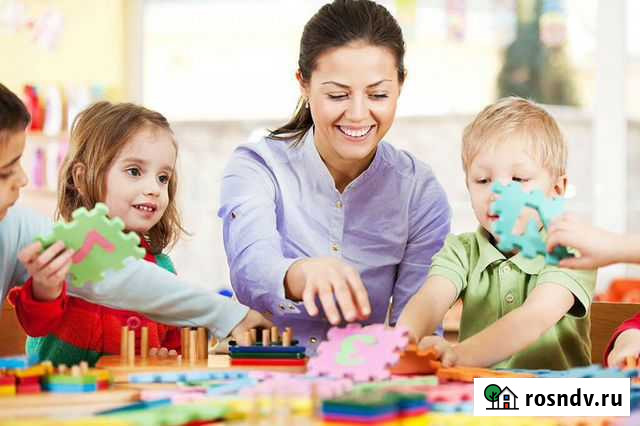 Няня,сопровождающая Владимир - изображение 1