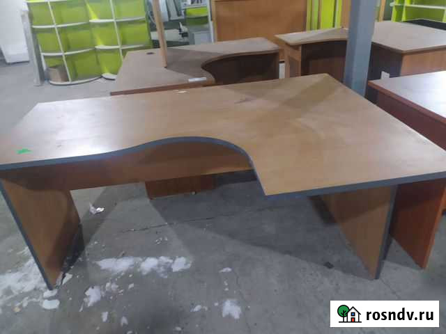 Офисный письменный стол. Доставка бесплатно Хабаровск - изображение 1