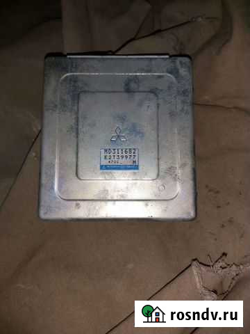 Блок управления двигателя 3,5 6G74 на мицубиси Пад Пангоды - изображение 1