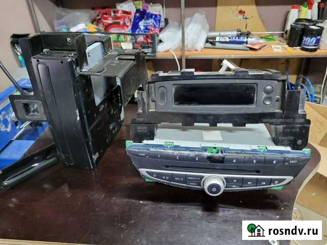 Laguna 3 магнитола cabasse с амплитюнером и экрано Смоленск - изображение 1