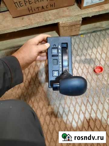 Рычаг перекл. передач Е12624672 Hitachi - 2 шт Ярега - изображение 1