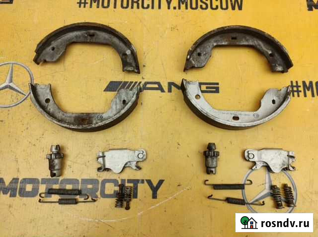 Колодки ручника Bmw E53 M54B30 3.0 2006 Воскресенское - изображение 1