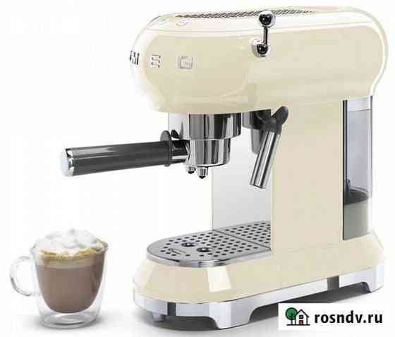 Кофемашина-эспрессо Smeg Ecf01creu Севастополь