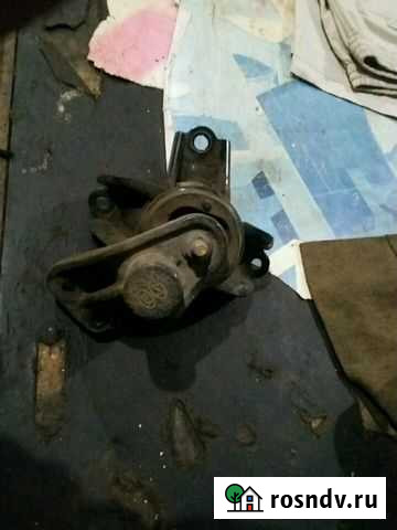 Подушка крепления двигателя на хендай солярис Ржев - изображение 1