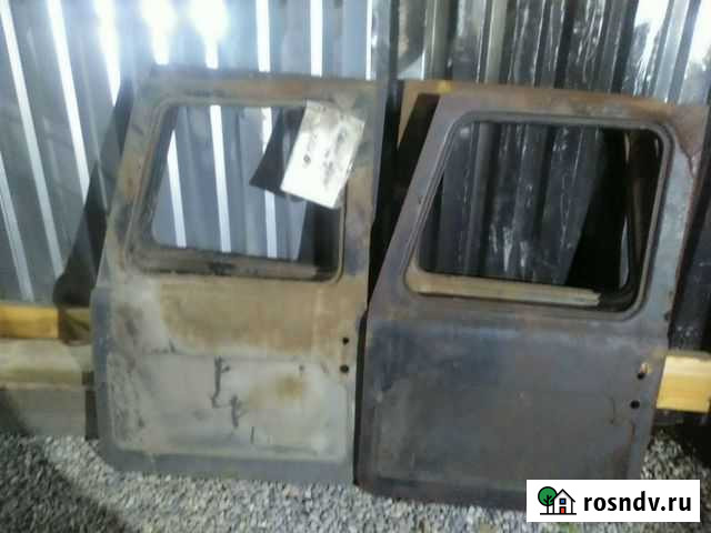 Стойка центральная УАЗ 469,3151,31512.Двери газ 66 Шелехов - изображение 1