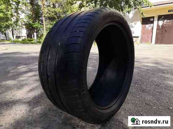 Dunlop 315/35 R20 110W Кызыл