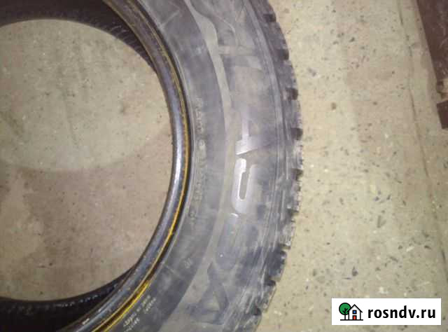 Продам зимнюю резину 215 65 R16 Ухта - изображение 1