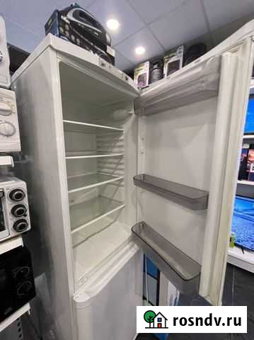 Холодильник Ariston Подольск - изображение 1