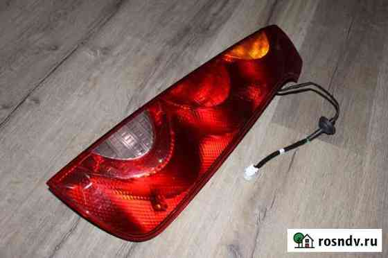 Фара задняя правая на nissan note Сегежа