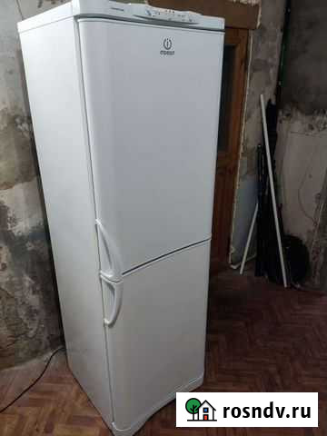 Двухкамерный холодильник Индезит Сызрань - изображение 1