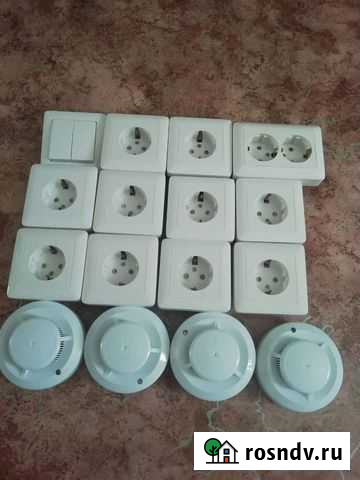 Продам розетки, выключатель, пожарные датчики Зональная Станция - изображение 1