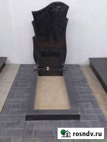 Изготовление и установка памятников с плиткой Уфа - изображение 1