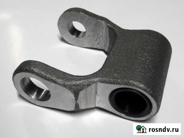 Серьга рессоры камаз-5490 передней с втулкой Бронницы - изображение 1