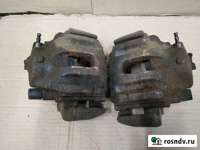 Передний суппорт левый bmw e34 525 Аннино - изображение 1