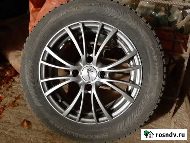 Комплект зимней резины185х65 R15 на литых дисках Астрахань - изображение 1