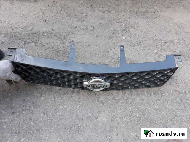 Решётка радиатора Nissan X-Trail 2001г.в Петропавловск-Камчатский - изображение 1