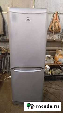 Продам холодильник Б/Уиндезит Северск - изображение 1