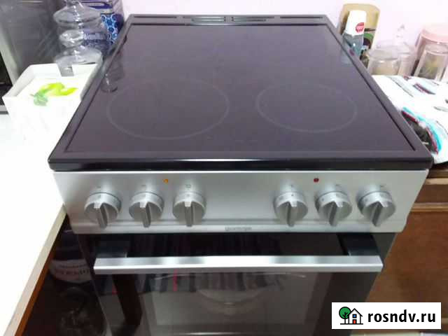 Плита электрическая бу 8 месяцев,на гарантии Нефтеюганск - изображение 1