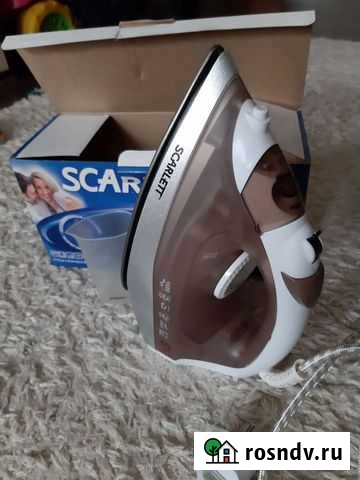 Утюг Scarlett sc-135s Омск - изображение 1