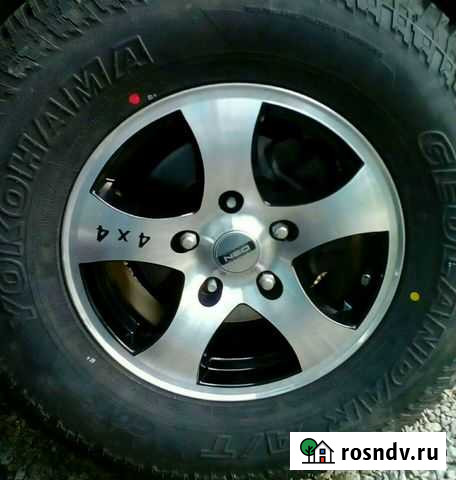 Продам абсолютно новое колесо в сборе 245/70 16 Челябинск - изображение 1