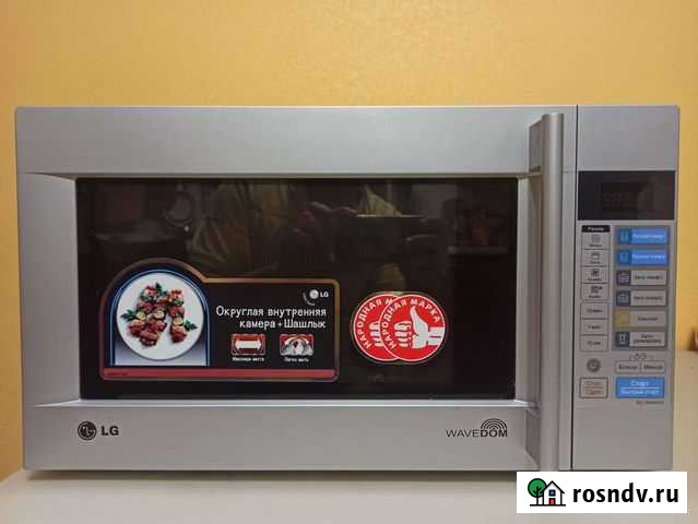 Микроволновая печь LG бу 30л Саратов - изображение 1